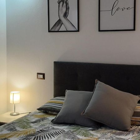 La Dependance Di Andreina Apartment Baunei Luaran gambar